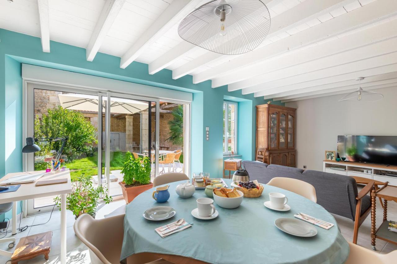 Reves D'Autise Bed & Breakfast Nieul-sur-l'Autise Exterior photo